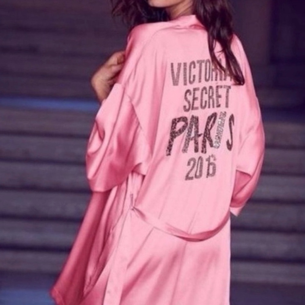 Victoria's Secret Paris Pink Limited Edition Robe